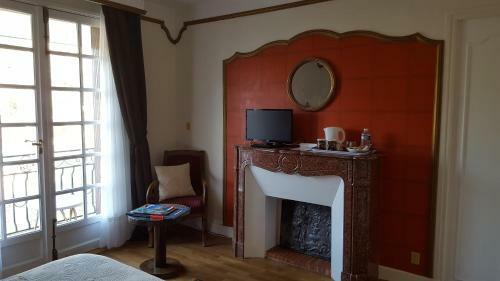 Hostal Chambres D'h�tes La Fontaine