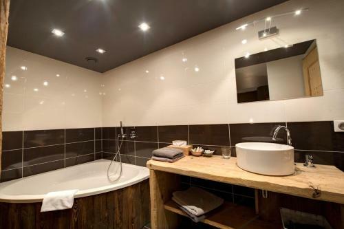 Hostal Chalet Christine