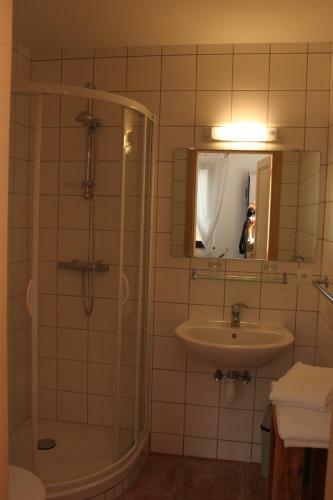 Hostal Les Chambres D'h�tes De Gabrielle