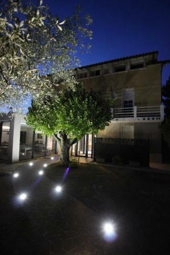 Hotel H�tel La Caravelle