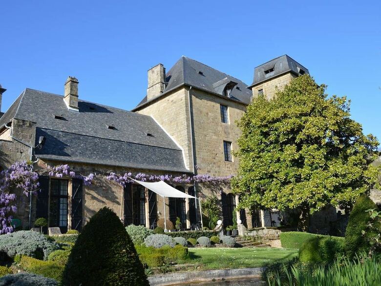 Bed & Breakfast Chateau De Lissac