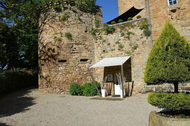 Bed & Breakfast Chateau De Lissac