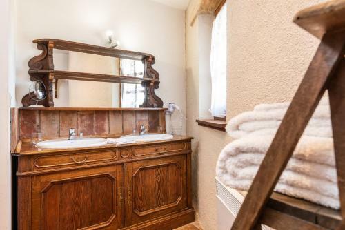 Bed & Breakfast Chambre Et Table D'h�tes Le Roc Sur L'orbieu