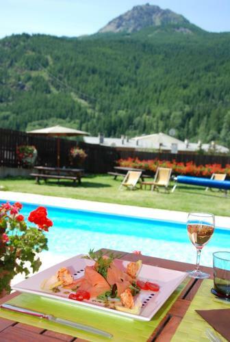 Hotel H�tel Plein Sud