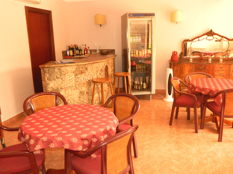 Andromaco Palace Hotel