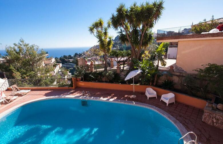 Andromaco Palace Hotel