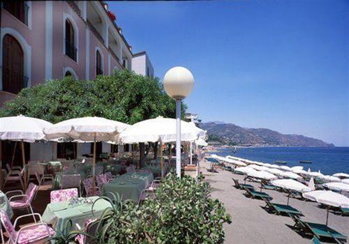 Hotel Mediterranee