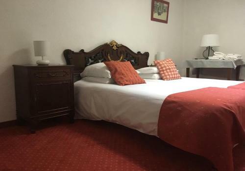 Hotel Logis Auberge Catalane
