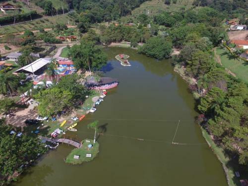 Hostal Pousada Parque Macaquinhos Turismo