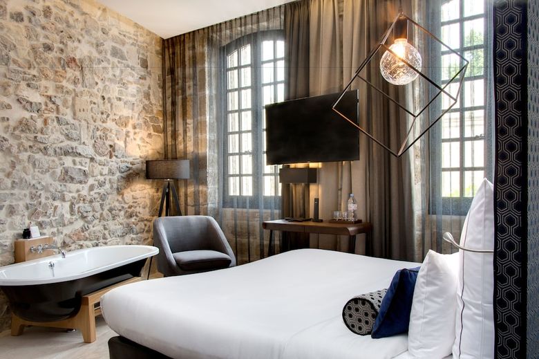 Hotel Les Remparts