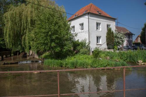 Posada Auberge Du Moulin D'audenfort