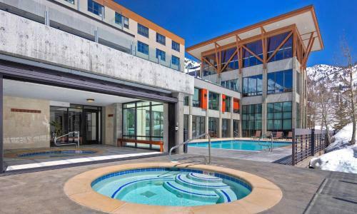 Alta's Rustler Lodge