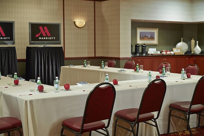 Hotel Hartford Windsor Marriott Airport
