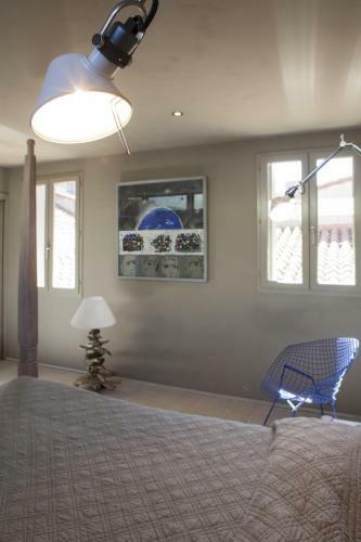 Bed & Breakfast Can Artists La Loge