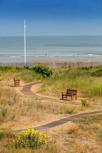 Hotel H�tel Les Bains De Cabourg - Thalazur