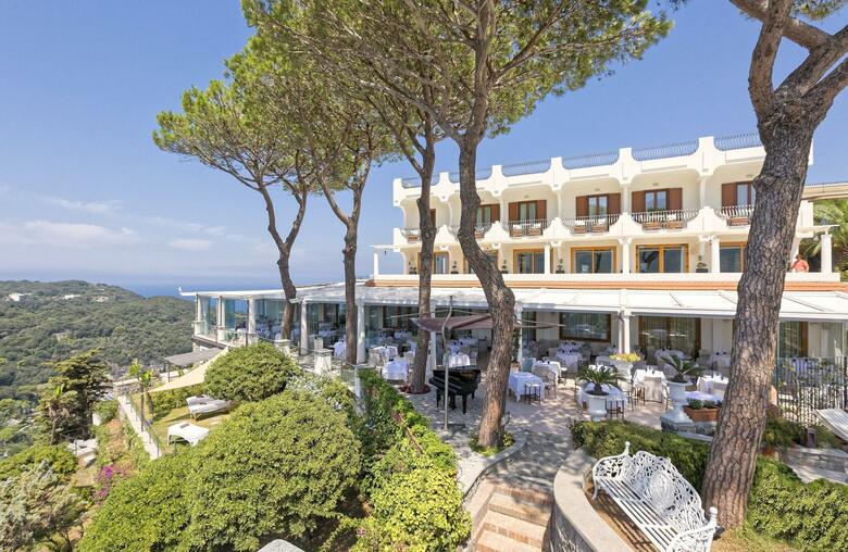 Hotel Albergo San Montano