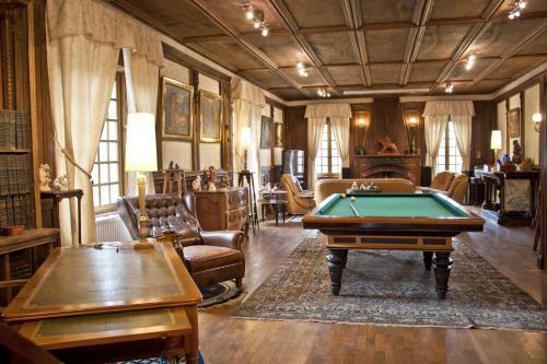 Hostal Ch�teau De Chantelauze