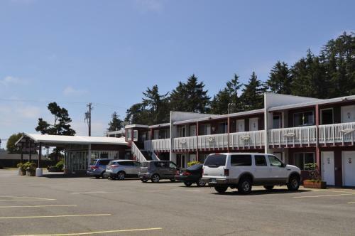 Captain John's Motel