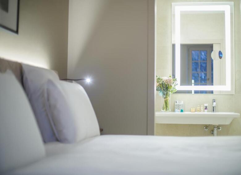 Hotel Mercure Rennes Centre Place Bretagne