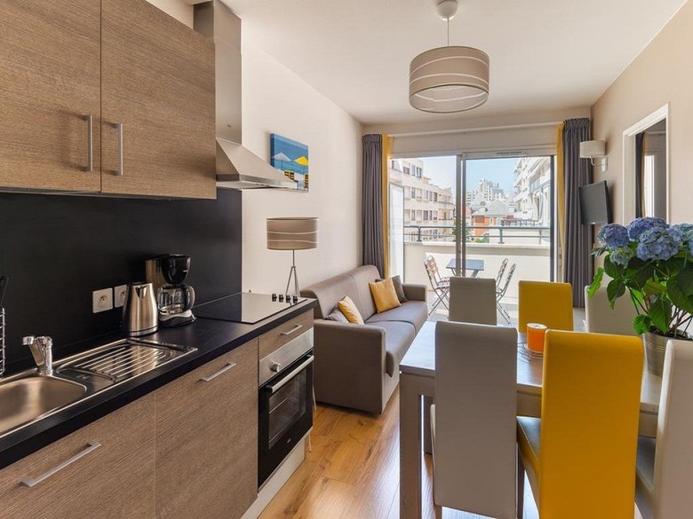 Apartamentos Lagrange Prestige Les Patios Eug�nie