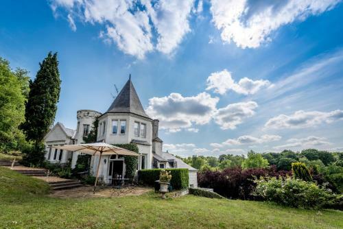 Bed & Breakfast Chambres D'h�tes Manoir De Montecler
