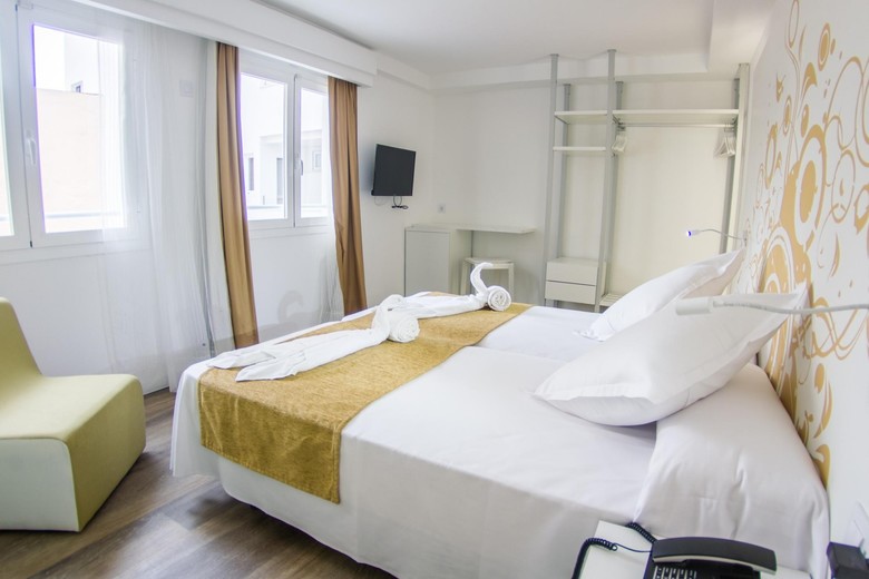 Sensity Chillout Hotel Triton Beach