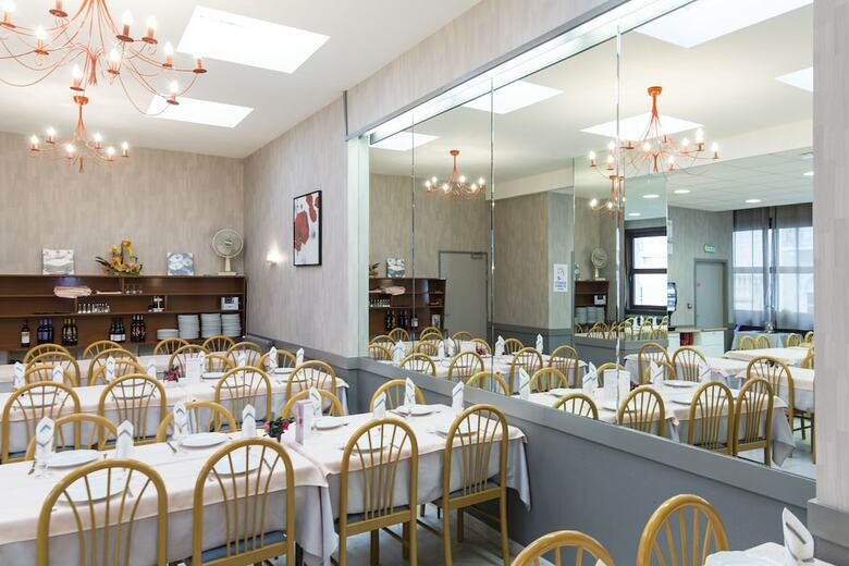 Hotel H�tel Concorde