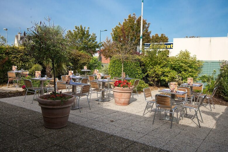 Hotel Campanile Reims Ouest - Tinqueux