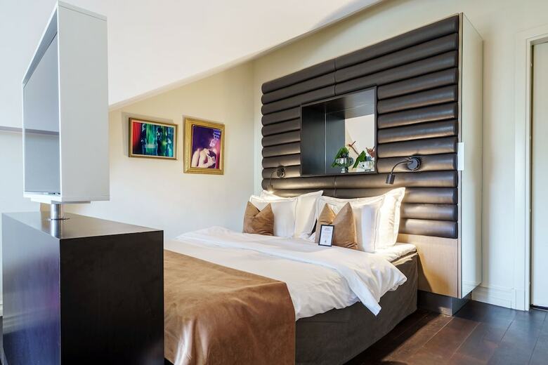 Hotel Berns
