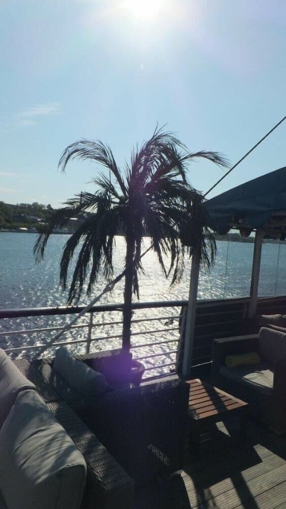 Malardrottningen Yacht Hotel