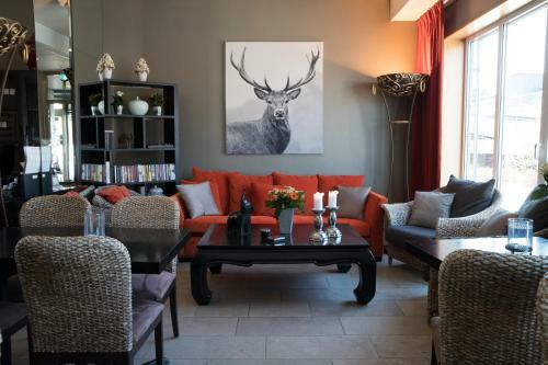 Maudes Hotel Solna