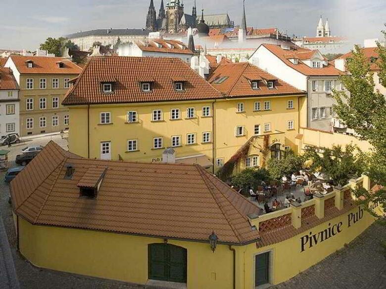 Hotel Archibald At Charles Bridge