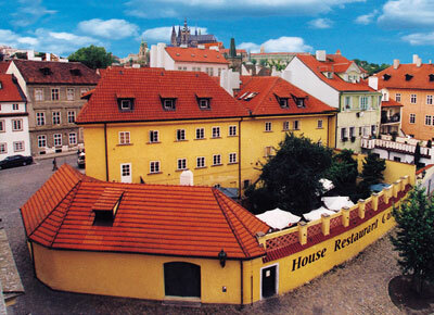 Hotel Archibald At Charles Bridge
