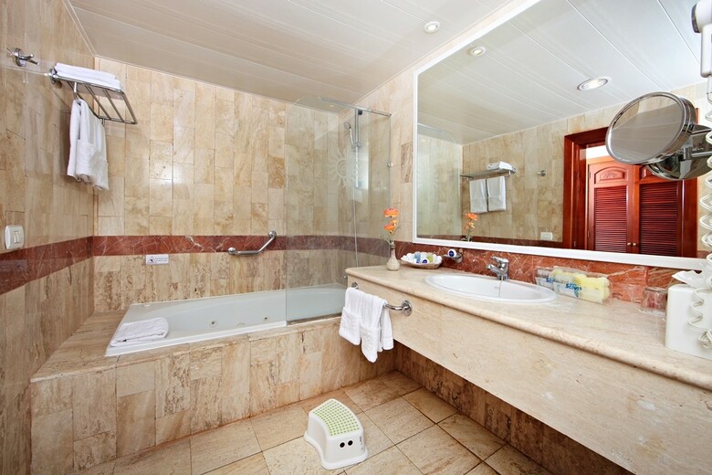 Hotel Bahia Principe Grand Turquesa