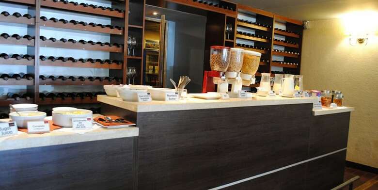 Hotel Malargue Inn And Suites
