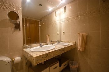 Oceanografico Apartments & Spa