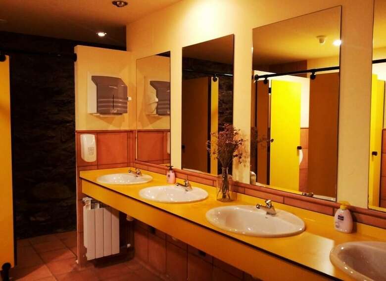 Albergue Xalet Refugi Pere Carn�