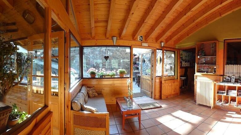 Albergue Xalet Refugi Pere Carn�