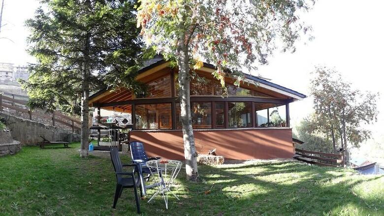 Albergue Xalet Refugi Pere Carn�