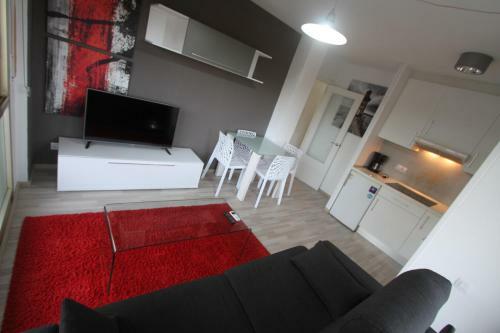 Click & Booking Apartamentos Arquus Center