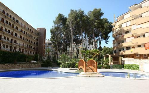Click & Booking Apartamentos Arquus Center