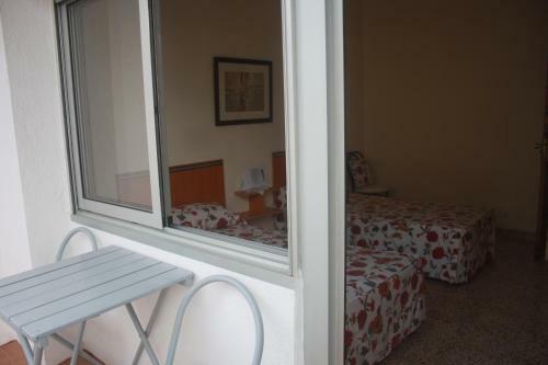 Hostal Torre Mar