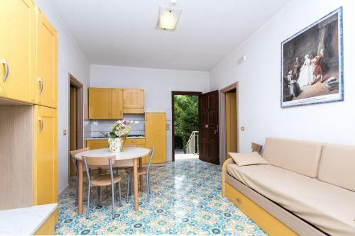 Hotel Residence La Castellana Mare