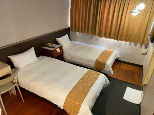 Gene Long Haiy Att Hotel