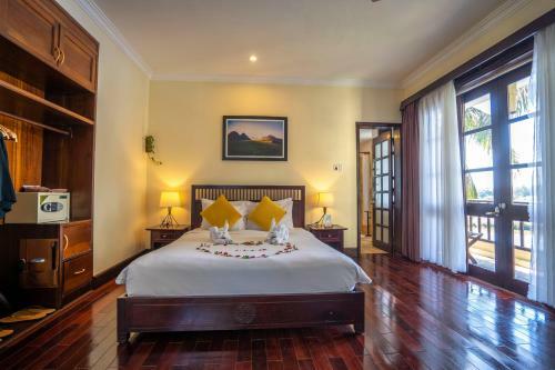 Hotel Hoi An Riverside Resort & Spa