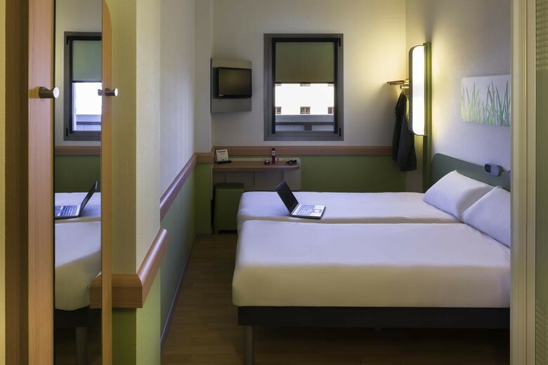 Hostal B&B Hotel Zaragoza Plaza Mozart
