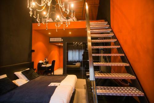 Hotel Moon Eat And Sleep