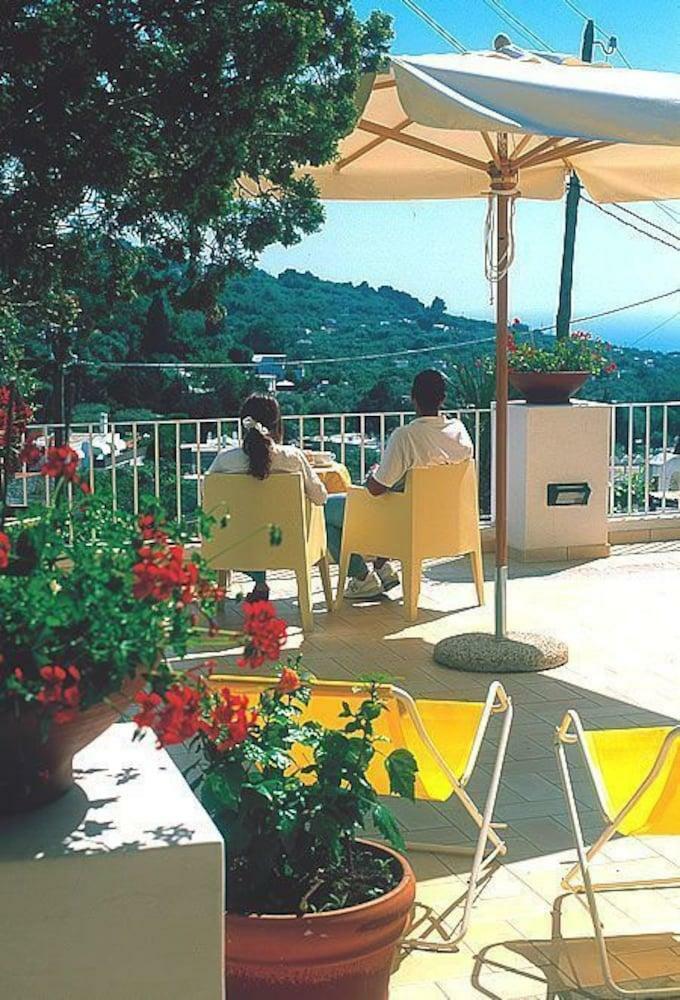 Hotel Senaria