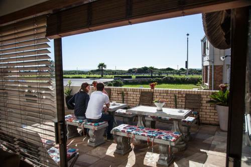 Hostal Palm Beach Guesthouse