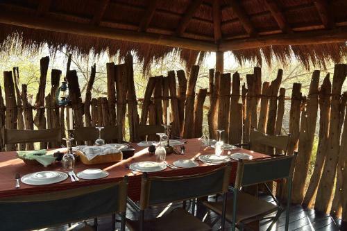 Quatermain's 1920's Safari Camp